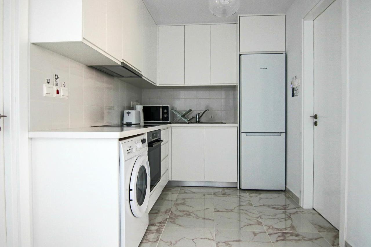 Ferienwohnung Phaedrus Living Seaside Luxury Flat Athina 21 Paphos Exterior foto