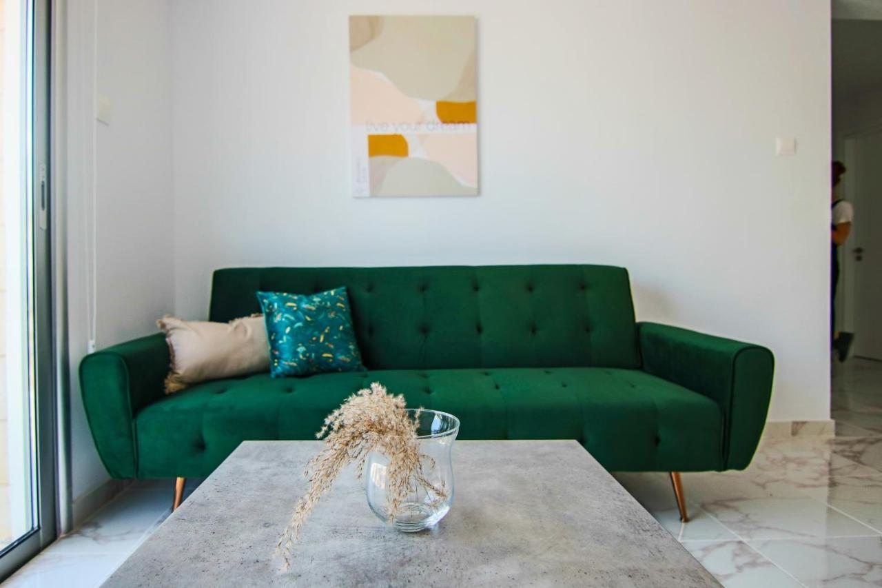 Ferienwohnung Phaedrus Living Seaside Luxury Flat Athina 21 Paphos Exterior foto