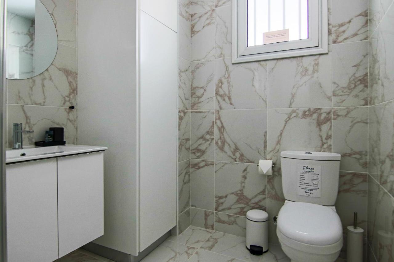 Ferienwohnung Phaedrus Living Seaside Luxury Flat Athina 21 Paphos Exterior foto